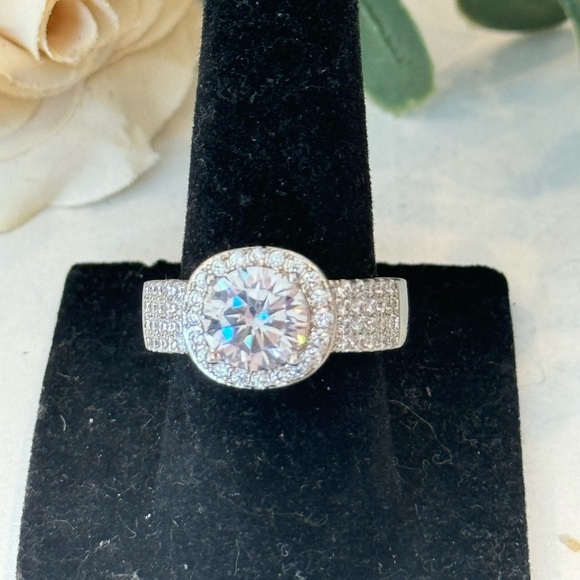 Halo Large CZ Silver Tone Statement Ring – A Touch of Elegance - Picture 4 of 4